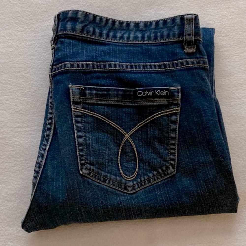 Calvin Klein Jeans medium wash - Picture 3 of 9